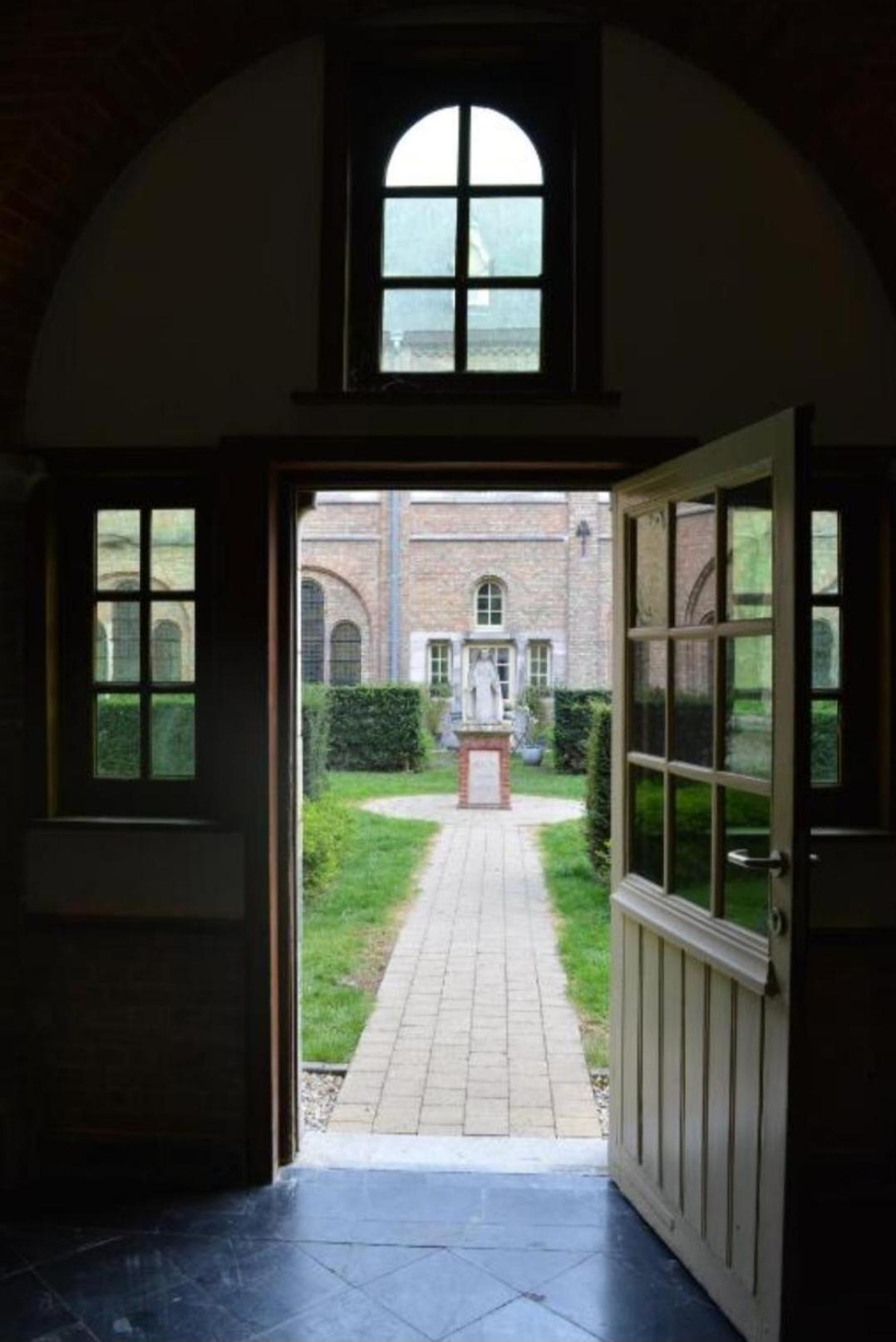 Apartamento The Carmelite Ypres Exterior foto