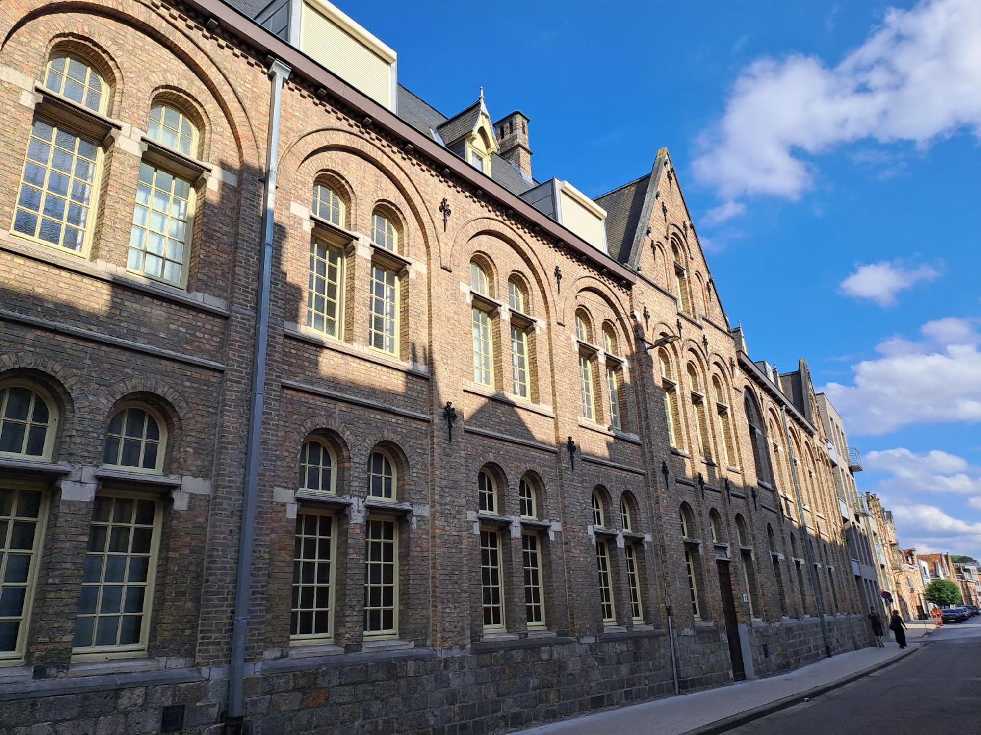 Apartamento The Carmelite Ypres Exterior foto